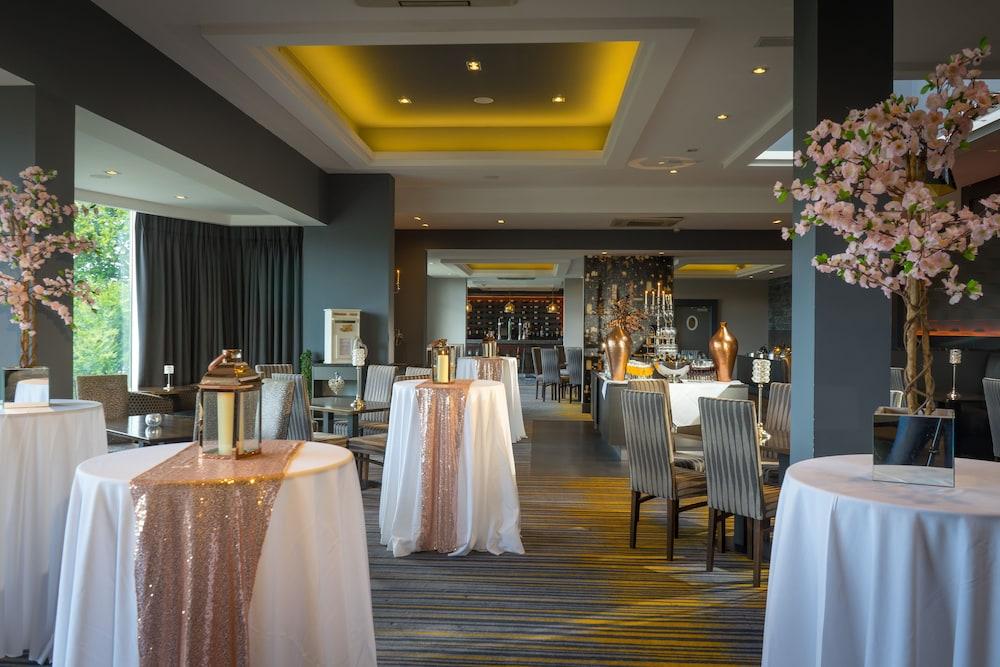 Talbot Hotel Корк Экстерьер фото
