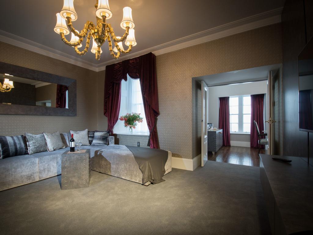 Talbot Hotel Корк Экстерьер фото