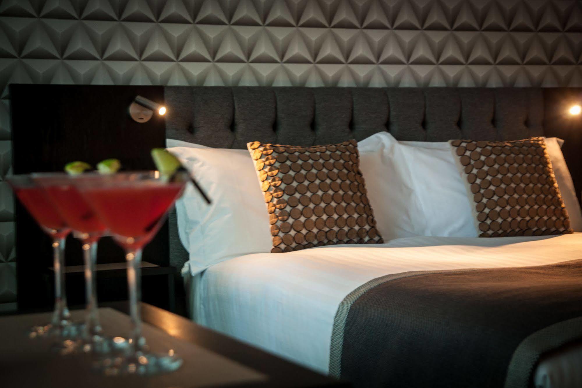 Talbot Hotel Корк Экстерьер фото