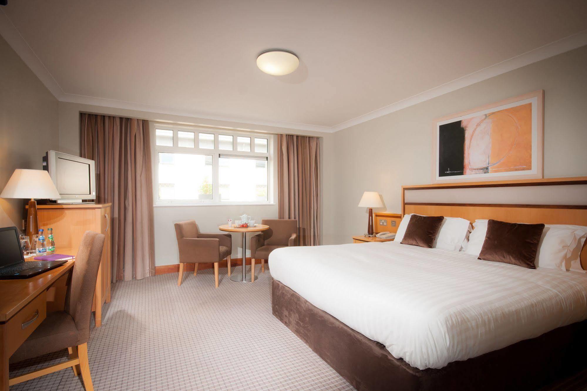 Talbot Hotel Корк Экстерьер фото